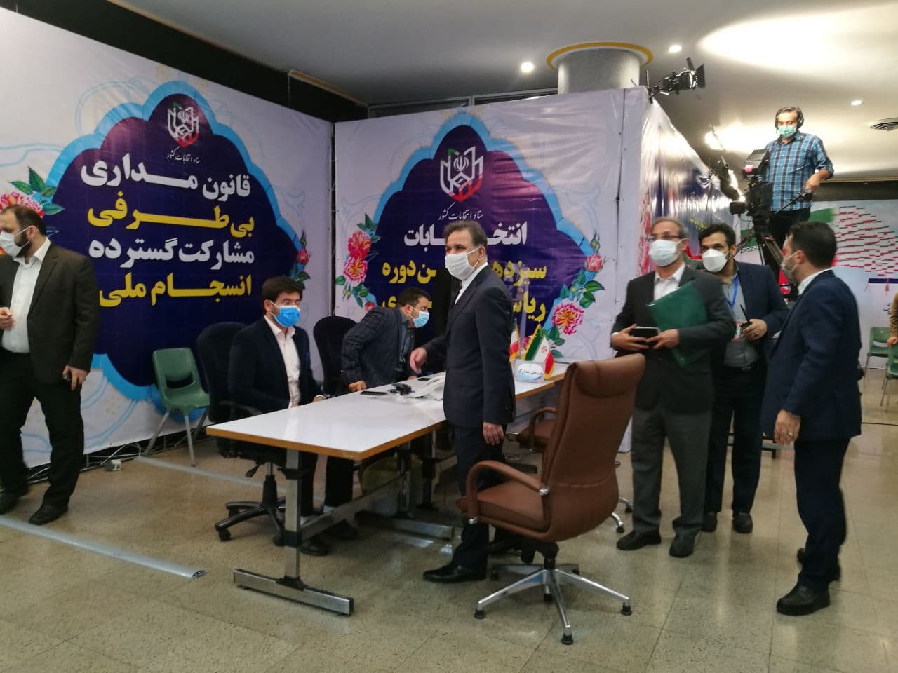 عباس آخوندی برای انتخابات ریاست جمهوری ثبت نام کرد