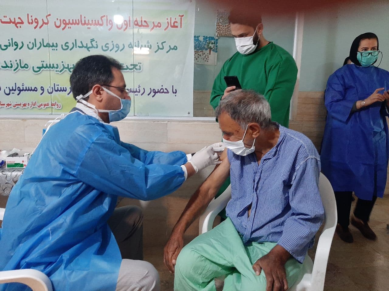 آغاز مرحله دوم واکسیناسیون کرونا در مراکز توانبخشی بهزیستی البرز