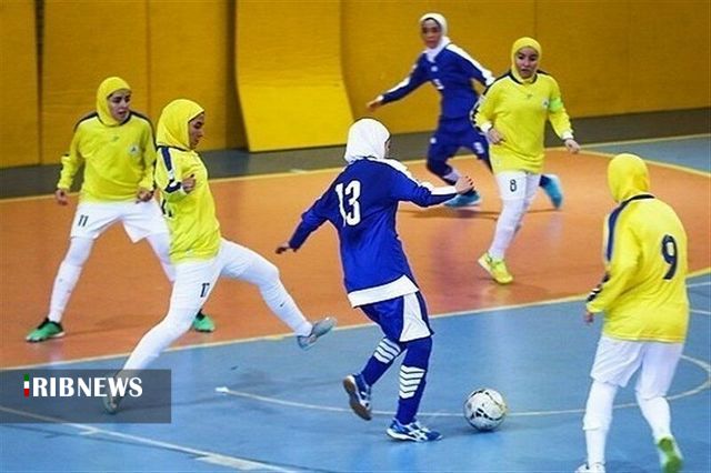 دختران فوتسالیست خوزستان به دنبال کسب جام قهرمانی