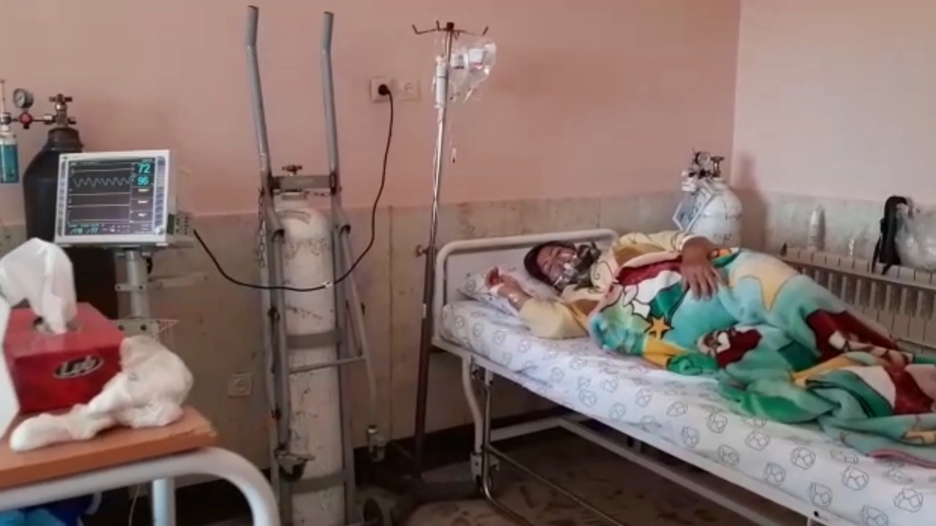 افتتاح بخش بستری کرونا با ۹ تخت فعال در بیمارستان حضرت محمد (ص) میمه