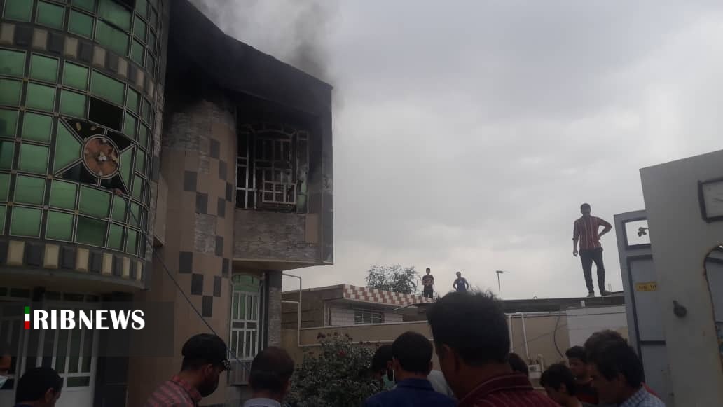 آتش سوزی کامل یک از ساختمان های آموزش و پروش چرام