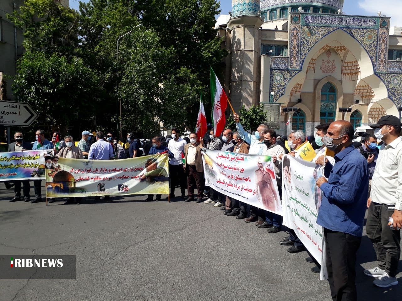 مردم تهران پیروزی مقاومت فلسطین را جشن گرفتند