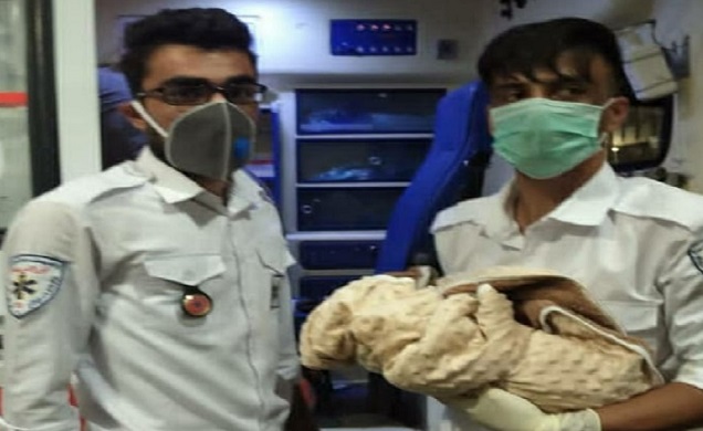 تولد نوزاد عجول خندابی در آمبولانس
