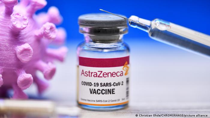 رایزنی انگلیس با آسترازنکا برای به دست آوردن واکسن‌های اصلاح شده