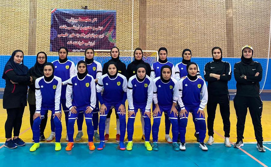 جام لیگ شانزدهم در دستان دختران آبادان