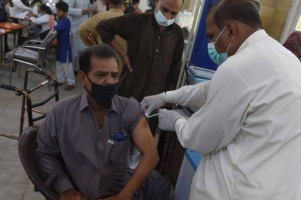 برنامه پاکستان برای واکسینه کردن ۷۰ میلیون نفر