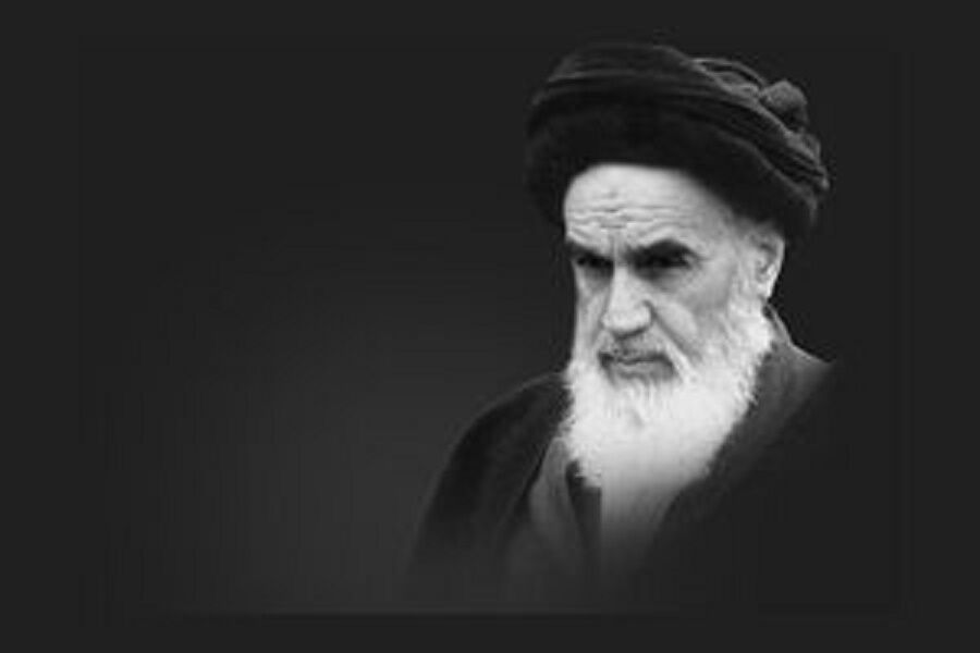 شخصیت برجسته امام خمینی (ره) در جهان تاریخ ساز شده است