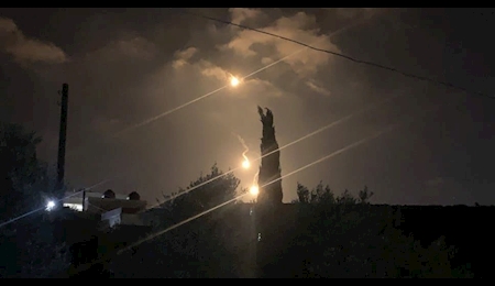 نشلیک گلوله های منور صهیونیست ها در مرز لبنان
