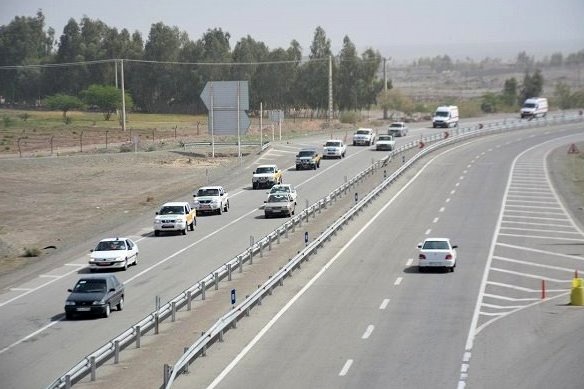 کاهش ۱۵ درصدی تردد خودرو‌های شخصی در مبادی ورودی و خروجی خراسان جنوبی