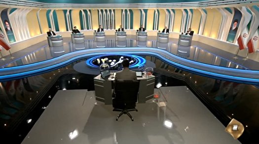 دومین مناظره نامزد‌های ریاست جمهوری ۱۴۰۰/ماراتن ۷ نامزد در رسانه ملی