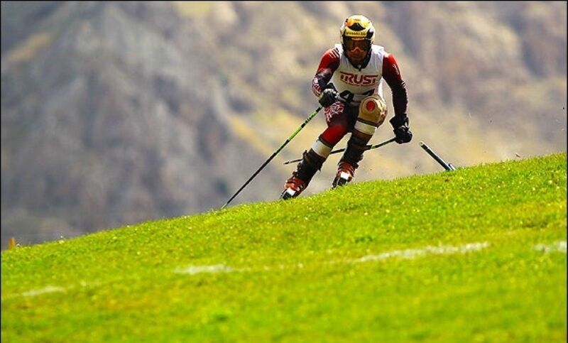رقابت ۱۵ کشور در جام جهانی اسکی چمن دیزین