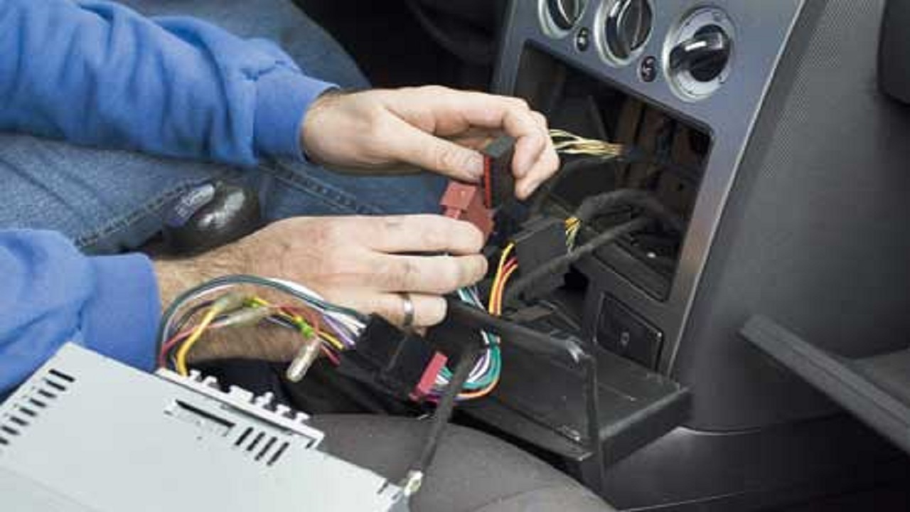 نشانه‌های خرابی سیستم برق خودرو