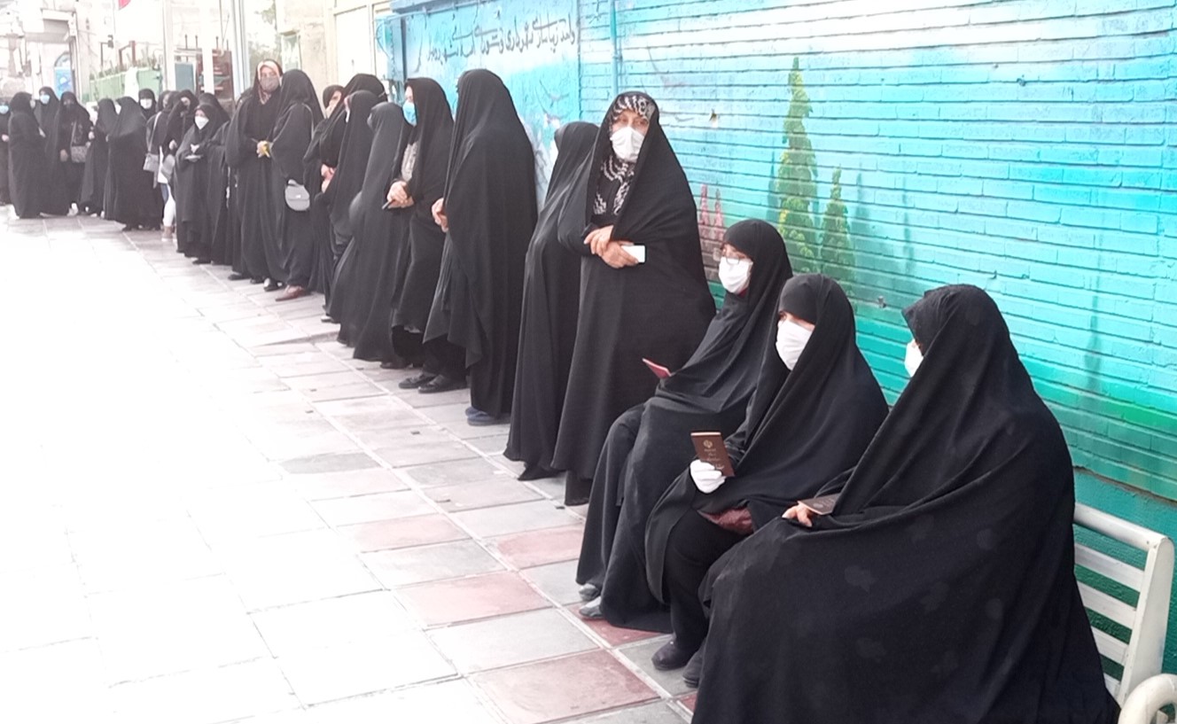 حضور پرشور و شعور شهروندان شهر بی خزان گیلان در انتخابات ۱۴۰۰+فیلم