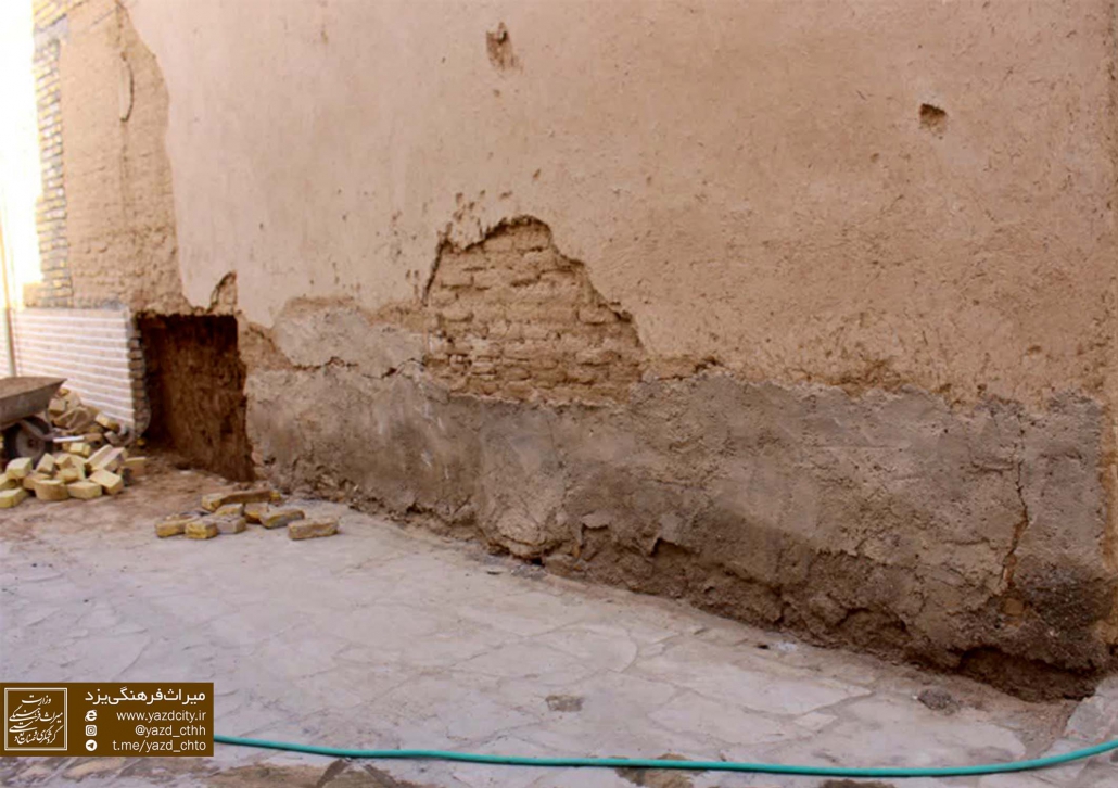 آغاز مرمت یک خانه تاریخی در بافت داخل حصار اردکان