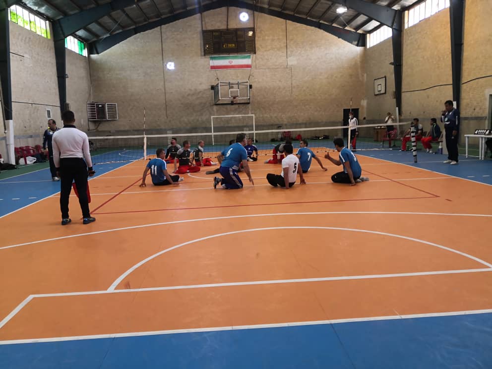 پیروزی نمایندگان فارس و لنگرود در رقابت‌های والیبال نشسته لیگ یک کشور