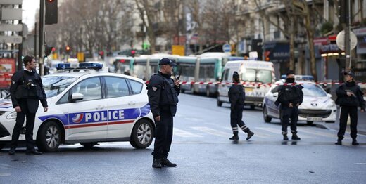 ادامه حملات به پلیس فرانسه