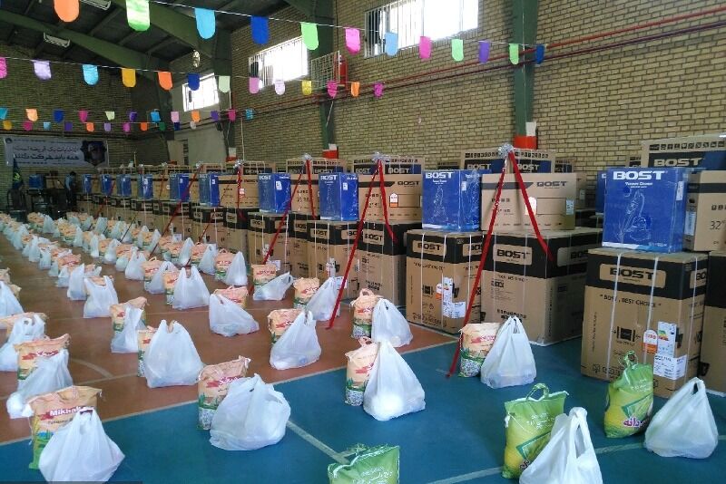 اهدای ۱۵۰۰ دستگاه کولر آبی به مددجویان کمیته امداد در کرمان