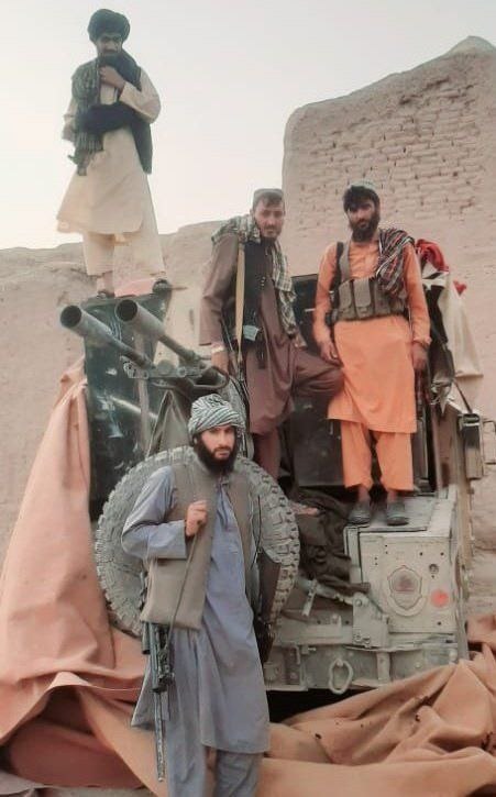 سقوط شهرستان‌های افغانستان به دست طالبان