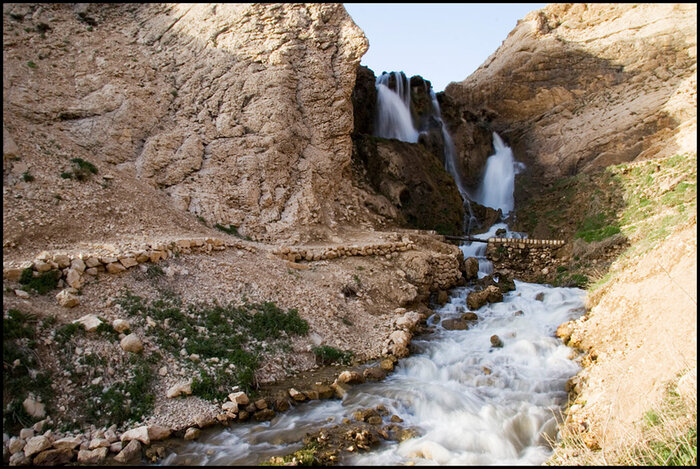 ابلاغ مراتب ثبت ملی ۹ اثر طبیعی به استاندار چهارمحال و بختیاری