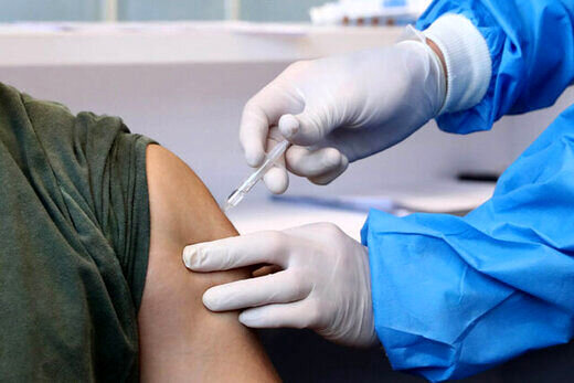 واکسیناسیون کرونا در مراکز بهداشتی اهواز بعد از ارسال پیامک