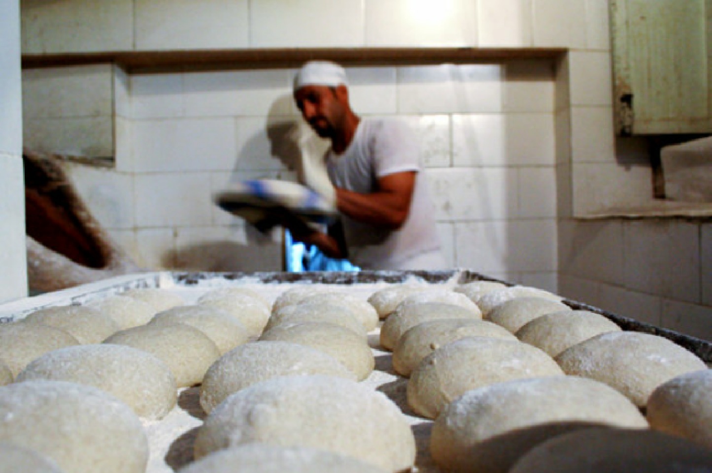 کاهش وزن خمیر نان برای جلوگیری از تعطیلی نانوایی‌ها در تربت حیدریه