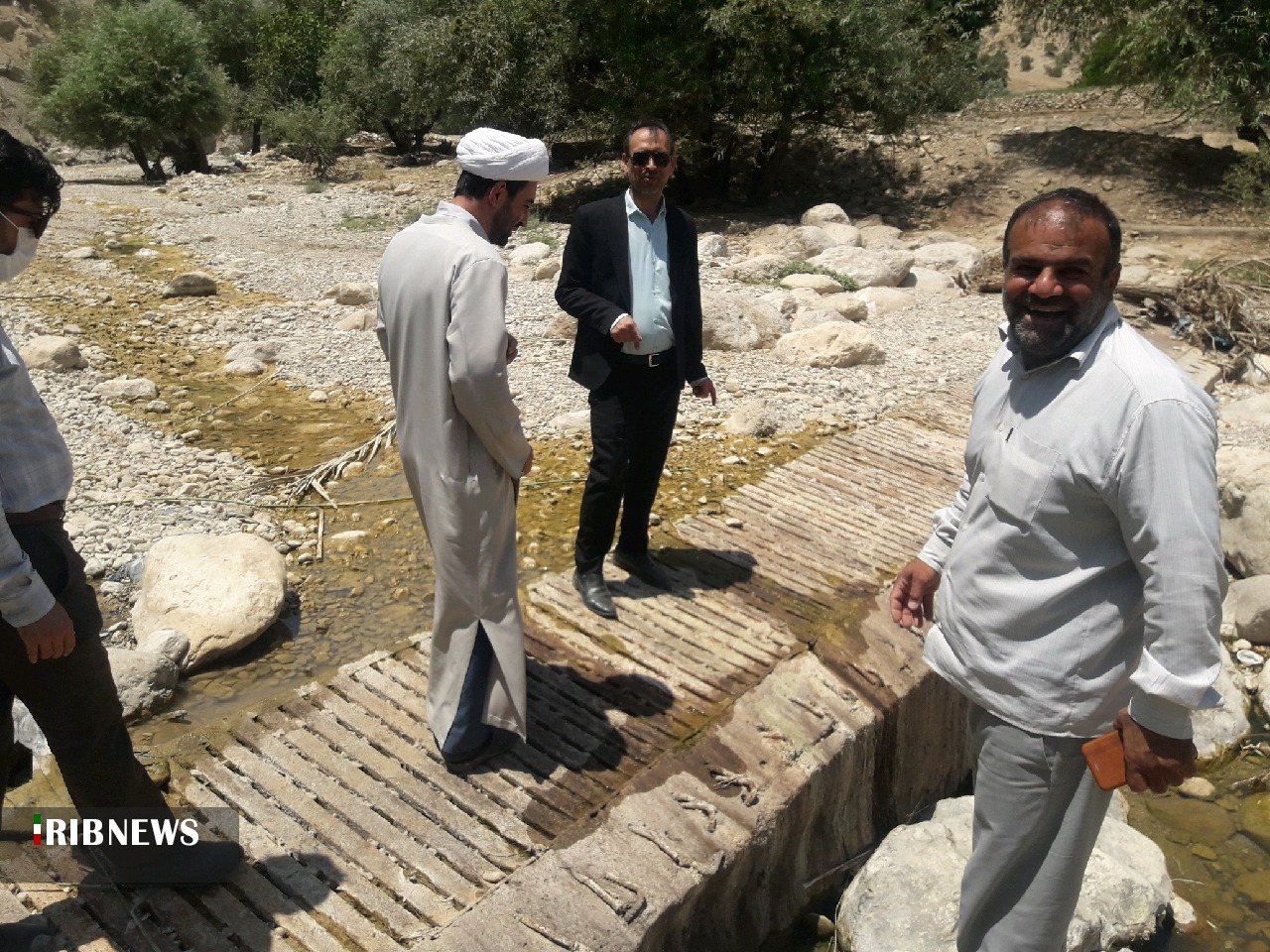 برخورد با عاملان تعطیلی طرح انتقال آب به دره خواجه