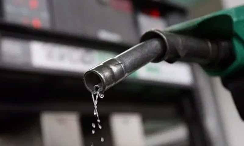 رکورد زنی قیمت بنزین در پاکستان