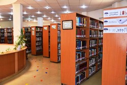 اهدا کتاب به کتابخانه‌های عمومی تایباد