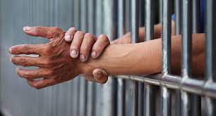 اعطاء مرخصی پایان حبس به زندانیان کیفری و مالی