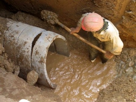 کمک  ۲۰۰ میلیون تومانی یک شرکت معدنی برای احیای قنوات دو شهرستان