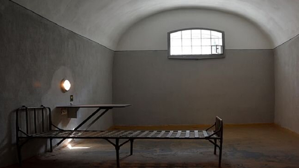 کشف زندان مخوف مافیایی در حومه سن پترزبورگ