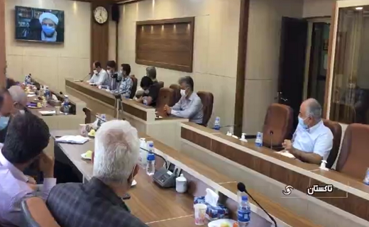 نشست مسئولان قضایی در تاکستان با فعالان اقتصادی + فیلم