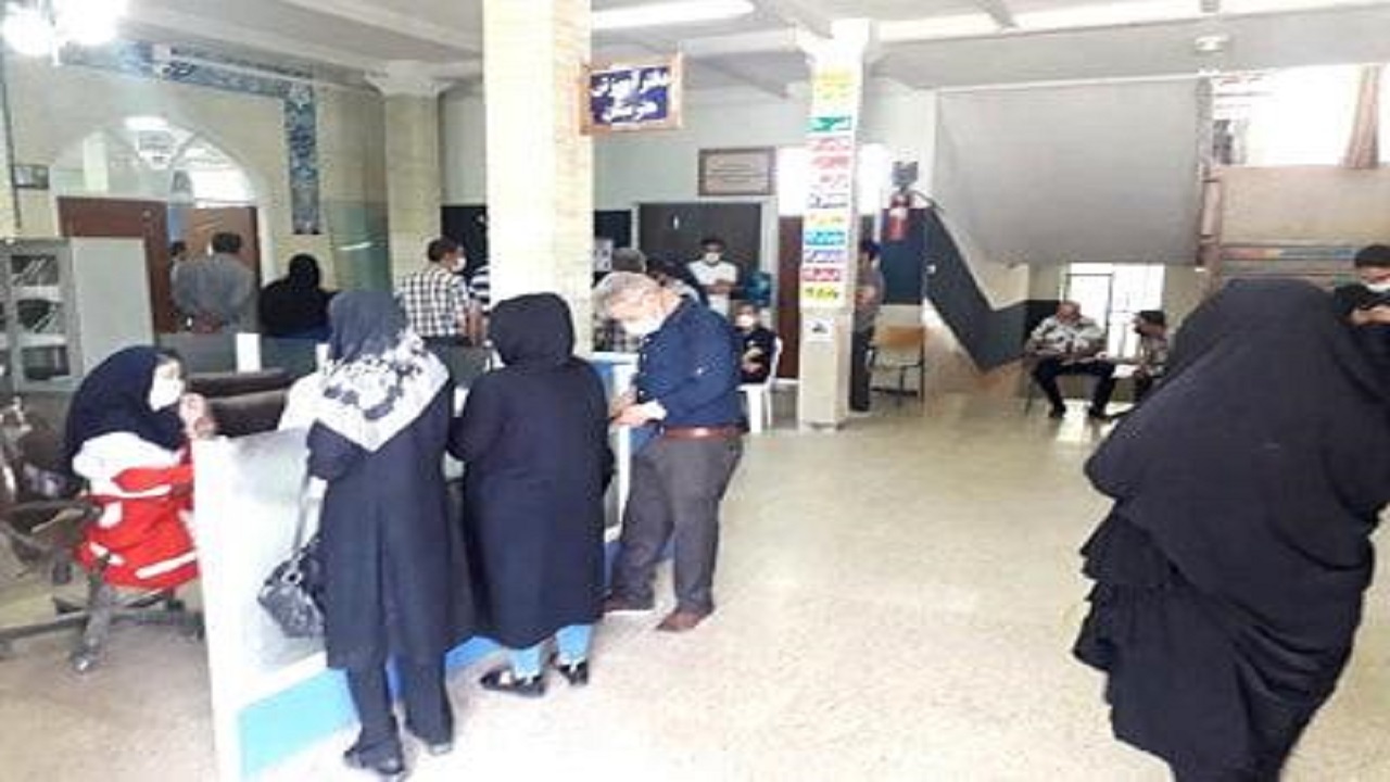 واکسیناسیون رانندگان تاکسی در قزوین