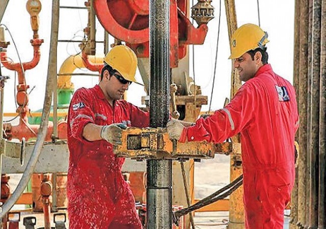 حل مشکل قراردادهای کارکنان ارکان ثالث نفت و گاز گچساران