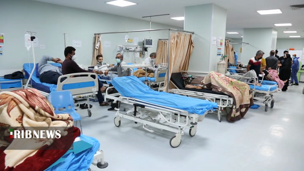 خدمات رسانی درمانی مستمر به بیماران کرونایی در اردبیل علیرغم تکمیل ظرفیت بیمارستان‌ها