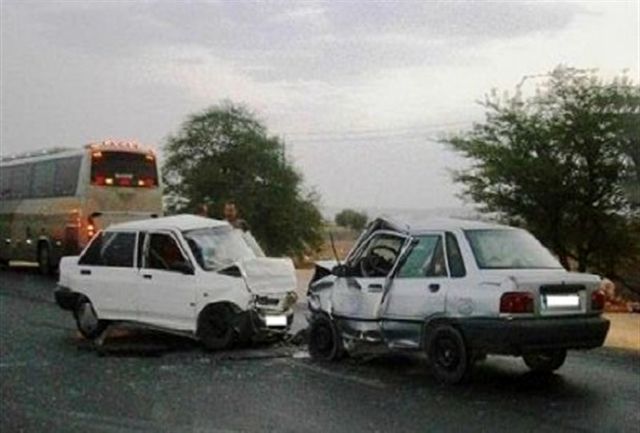 نجات ۶ مصدوم تصادف رانندگی در صومعه سرا