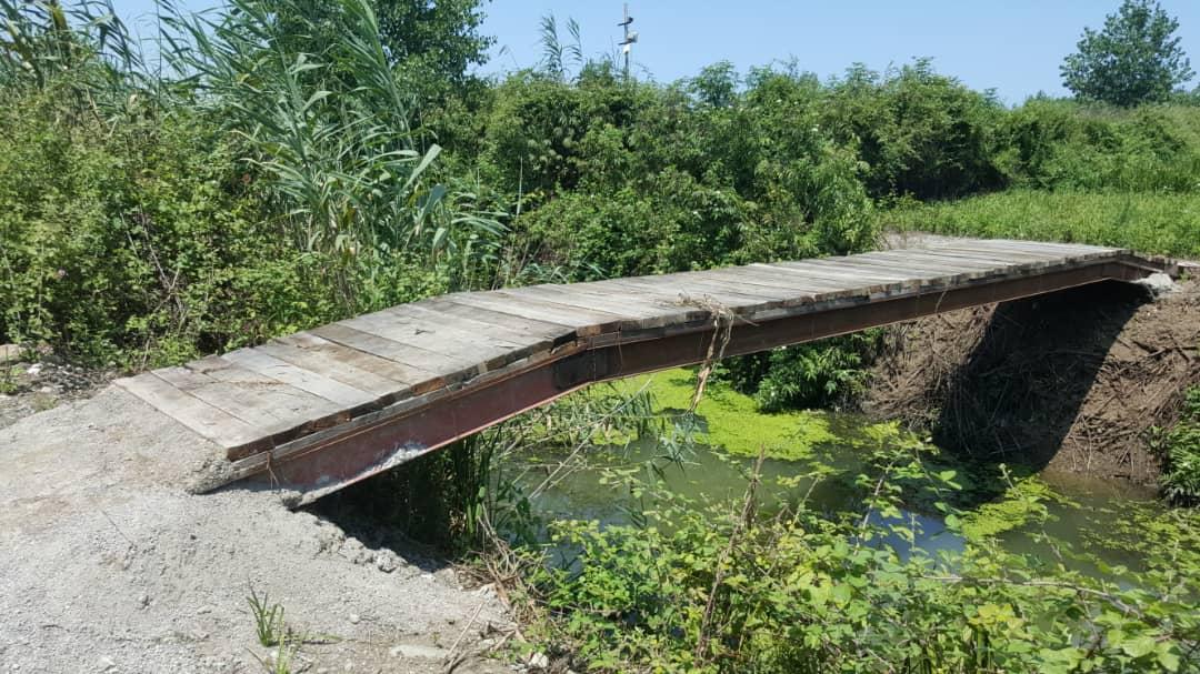 تخریب پل‌های غیرمجاز بر تالاب انزلی