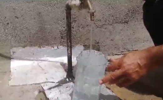 حل مشکل آب شرب در جهاد آباد تاکستان + فیلم
