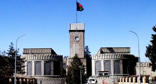 مذاکرات ملابرادر با نمایندگان دولت افغانستان درکابل