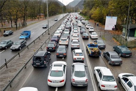 ثبت تردد ۶۰۵ هزار خودرو تا ظهر امروز در جاده‌های کشور