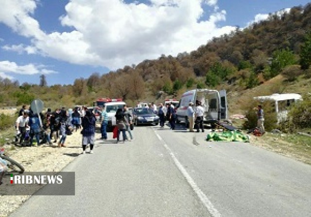 امداد رسانی به دانشجویان در جاده گلوگاه