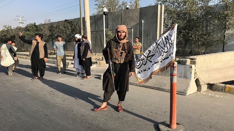 بازگشایی مدارس دخترانه در هرات پس از تسلط طالبان