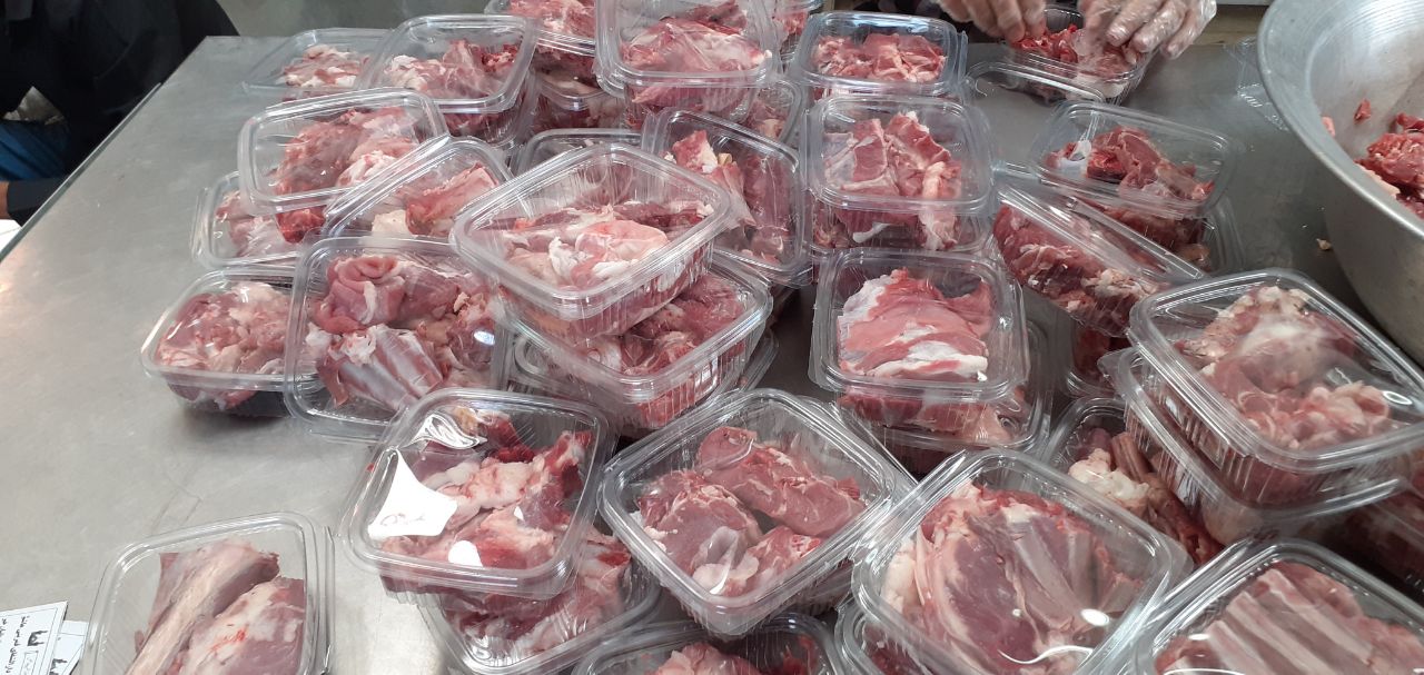توزیع 2 هزار بسته گوشت گوسفندی در اسلامیه