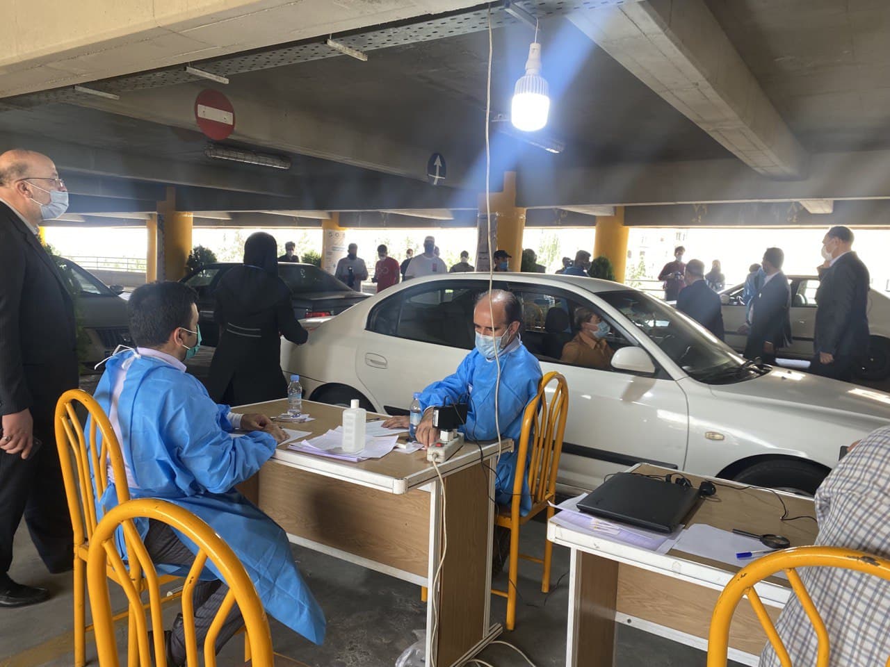 افتتاح نخستین مرکز واکسیناسیون پارکینگ طبقاتی در تهران