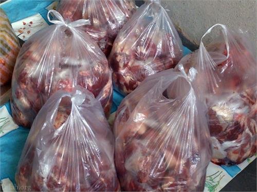 توزیع ۲ هزار و ۵۰۰ بسته گوشت قربانی در کرمانشاه