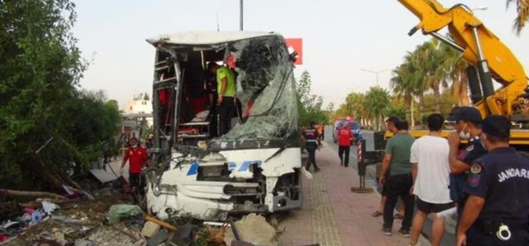 سانحه جاده ای در ترکیه ۳۷ زخمی بر جا گذاشت