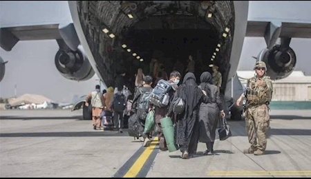 ۴۵۰ پرواز برای خروج سربازان خارجی و دیپلمات‌ها از افغانستان