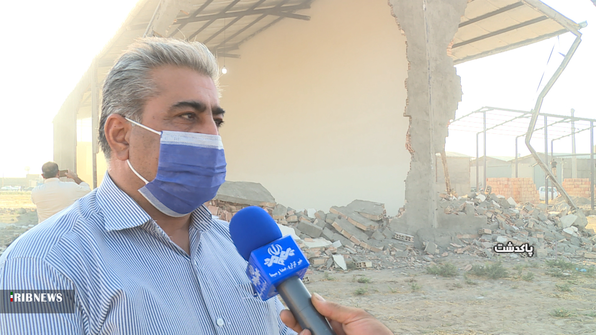 تخریب بناهای غیرمجاز در روستای حاجی‌آباد پاکدشت