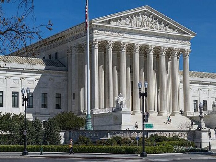 مخالفت دادگاه عالی آمریکا با توقف قانون جنجالی سقط جنین