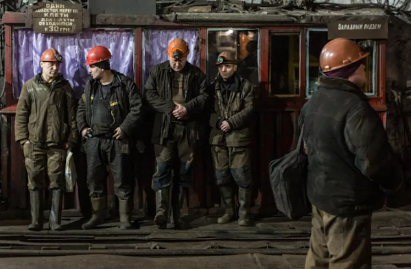 ۹ قربانی و ۱۹ مصدوم در معدنی در اوکراین